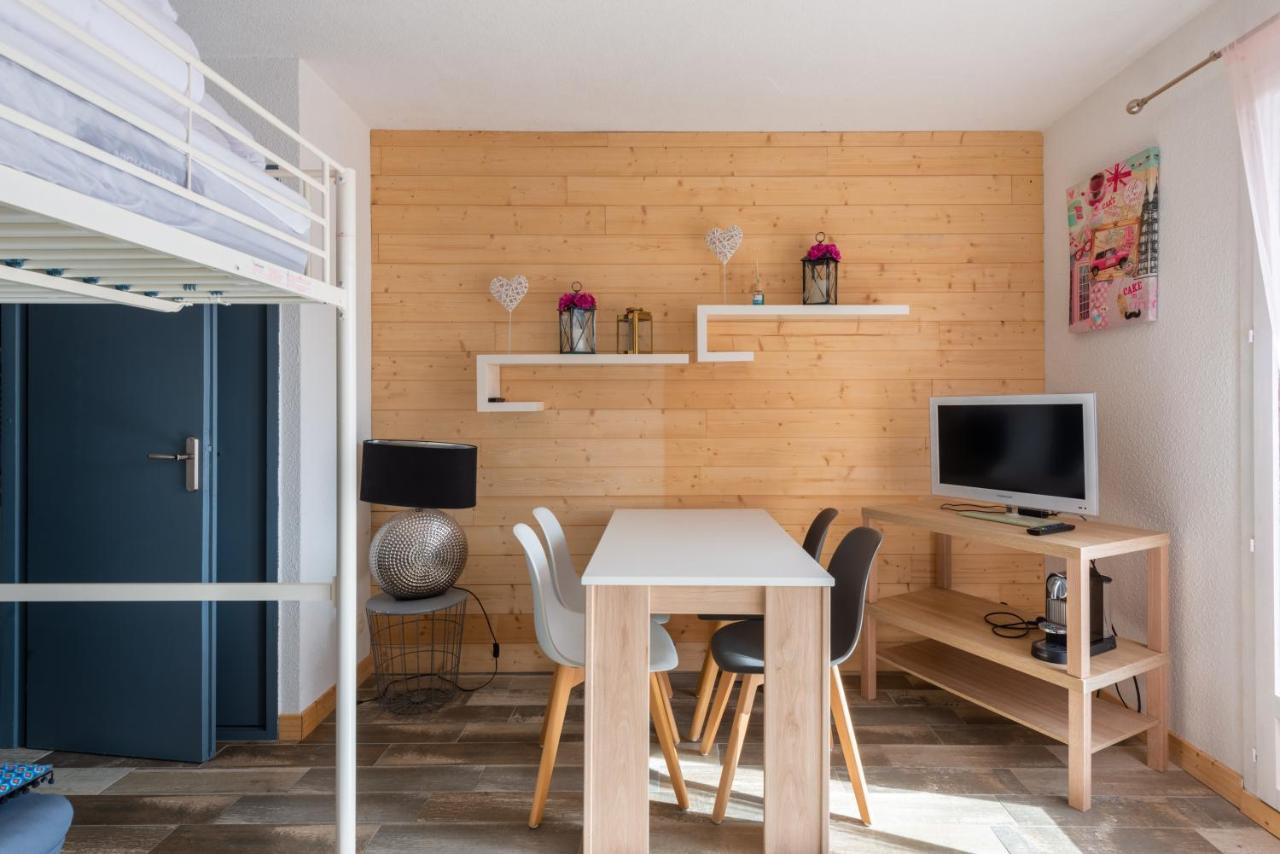 Le Bobsleigh - Joli Studio Au Coeur Des Angles Apartment Ngoại thất bức ảnh