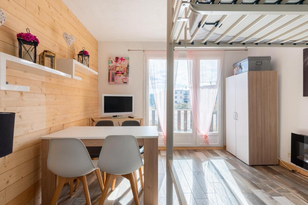 Le Bobsleigh - Joli Studio Au Coeur Des Angles Apartment Ngoại thất bức ảnh